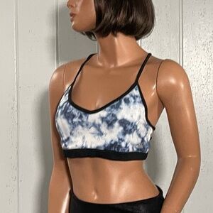 Hollister Women's  Blue Tie-Dye Strappy Sport Bra Top Sz L